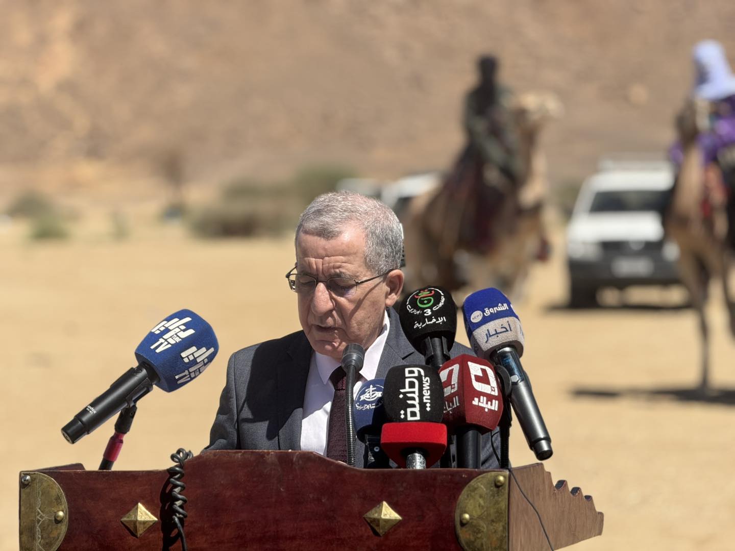 وزير السياحة