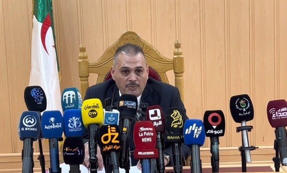 وكيل الجمهورية محكمة فلاوسن