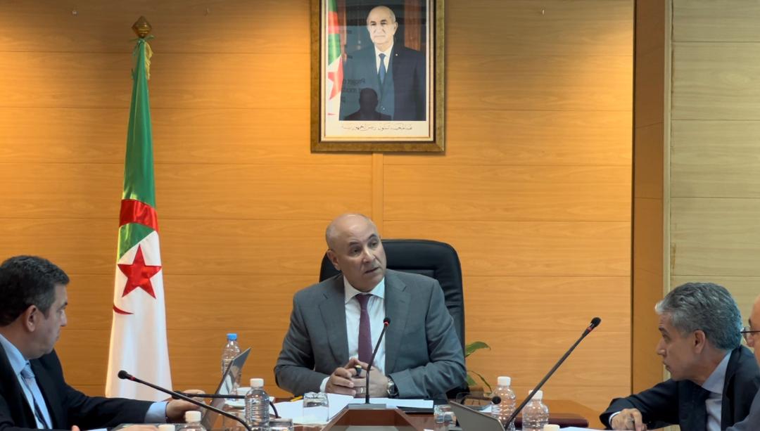 وزير التجارة 